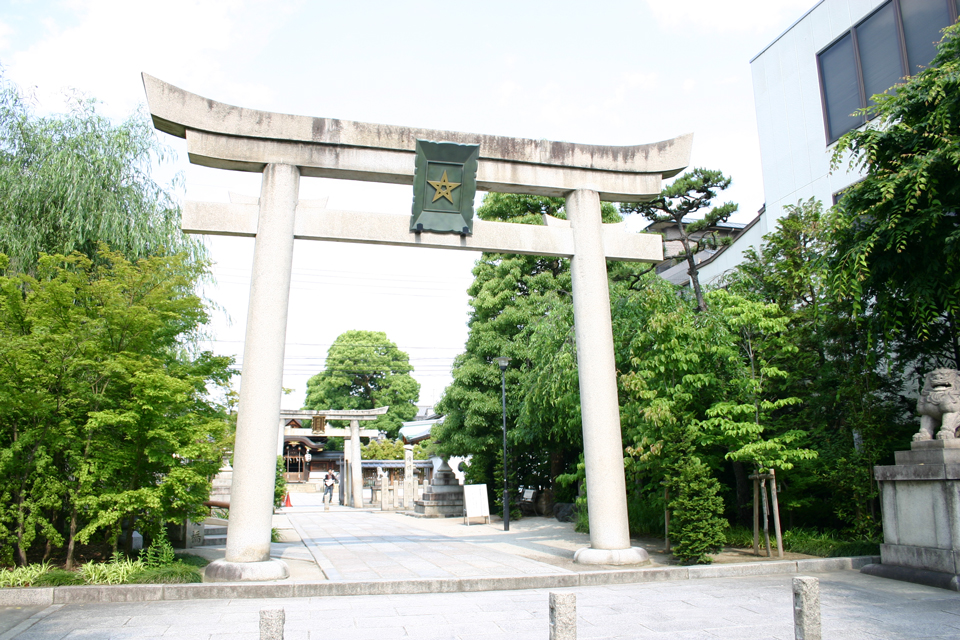 晴明神社　一の鳥居