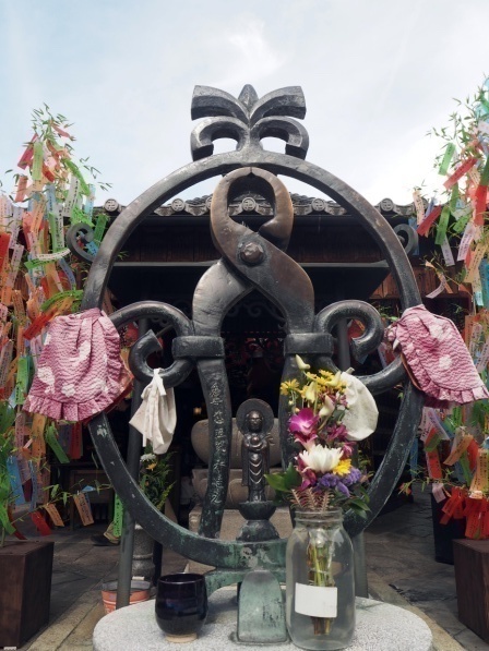 石像寺　釘抜き地蔵（苦抜き）