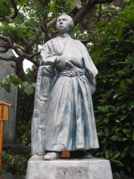 坂本龍馬像