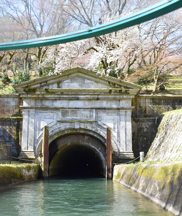 第一トンネル東口洞門